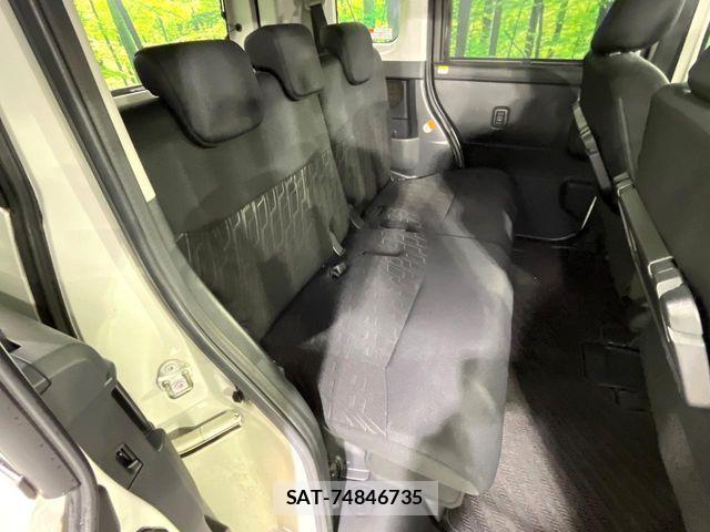 Toyota ROOMY 2017-11 8849720-8