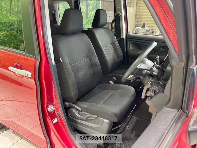 Toyota ROOMY 2019-05 8850534-6