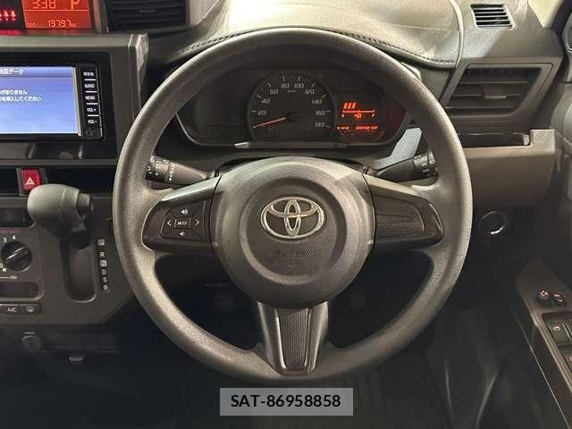 Toyota ROOMY 2018-02 8849552-9