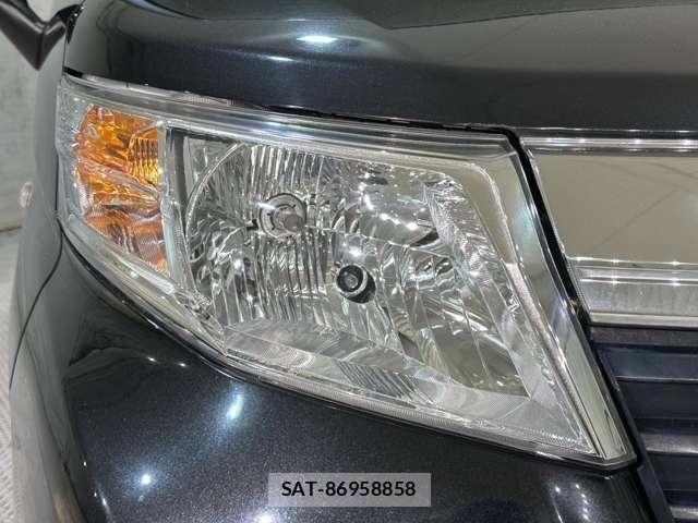 Toyota ROOMY 2018-02 8849552-28