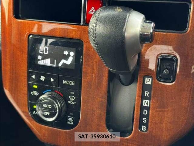 Toyota ROOMY 2018-04 8850535-6