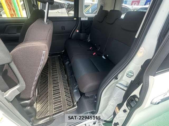 Toyota ROOMY 2024-08 8871973-5
