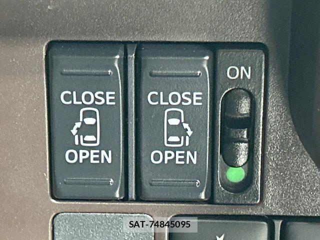 Toyota ROOMY 2020-06 8871978-5