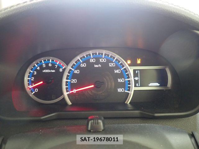 Toyota ROOMY 2022-03 8871971-11