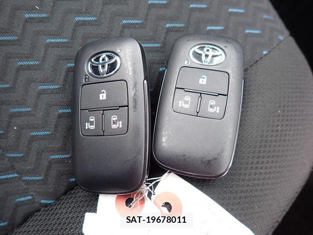 Toyota ROOMY 2022-03 8871971-27