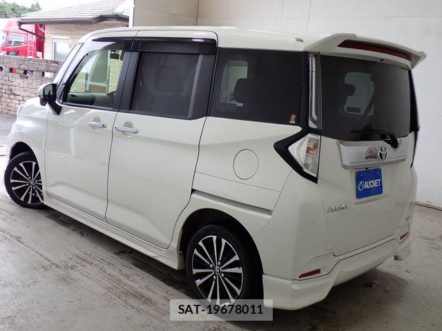 Toyota ROOMY 2022-03 8871971-2