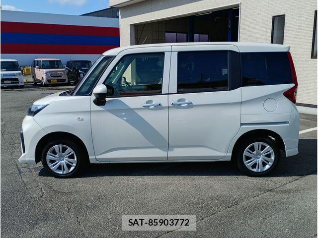 Toyota ROOMY 2021-08 8881911-3