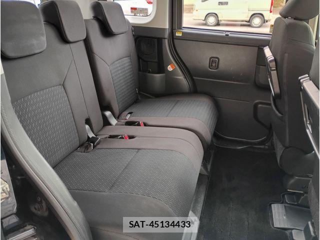 Toyota ROOMY 2022-01 8881901-14