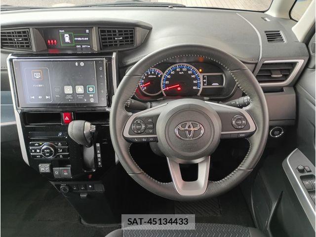 Toyota ROOMY 2022-01 8881901-8
