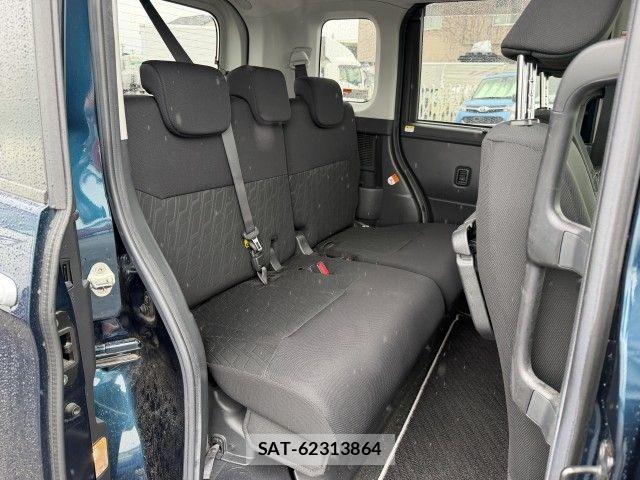 Toyota ROOMY 2019-12 8881904-4