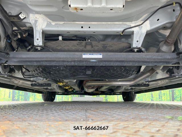 Toyota ROOMY 2021-07 8881890-18