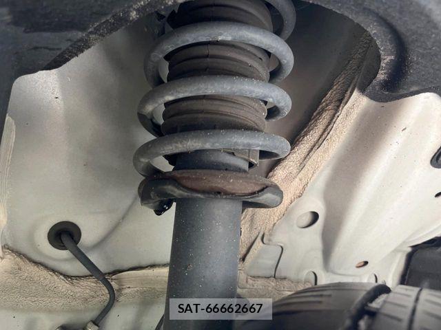 Toyota ROOMY 2021-07 8881890-19