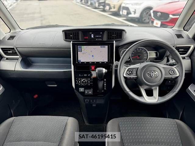 Toyota ROOMY 2022-03 8881902-1