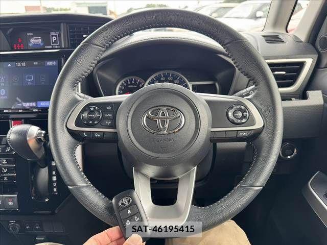 Toyota ROOMY 2022-03 8881902-6