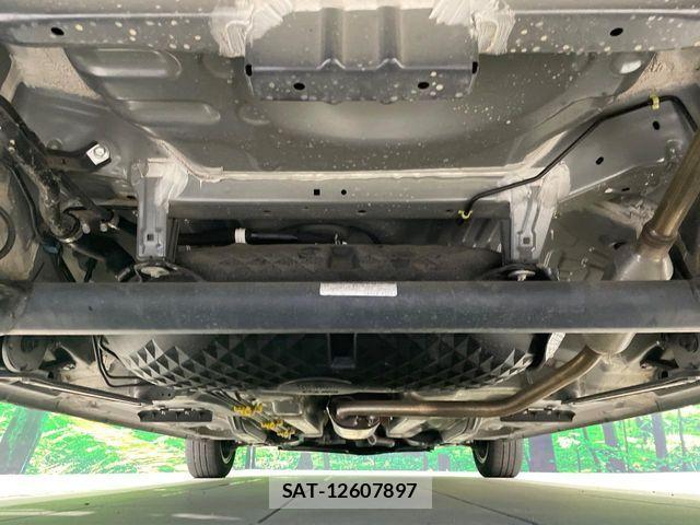 Toyota ROOMY 2021-06 8881893-18