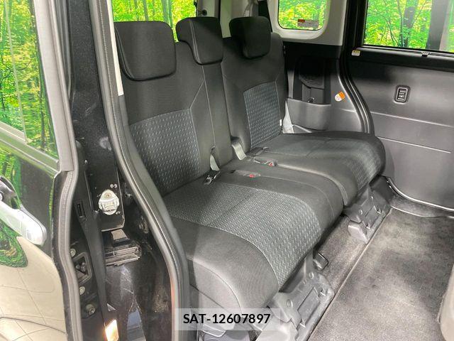 Toyota ROOMY 2021-06 8881893-8