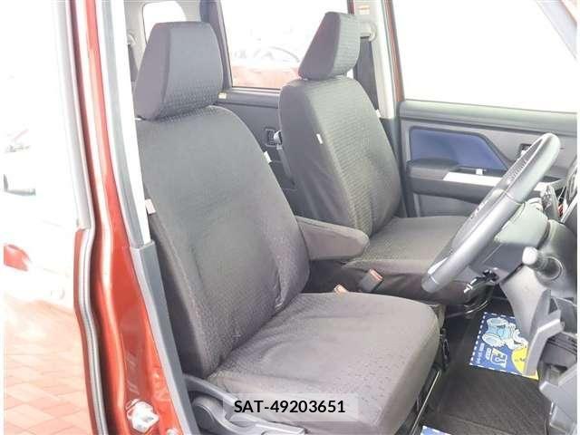 Toyota ROOMY 2018-11 8881913-11