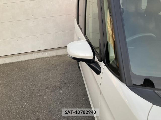 Toyota ROOMY 2023-12 8881884-11