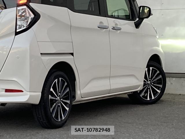 Toyota ROOMY 2023-12 8881884-12