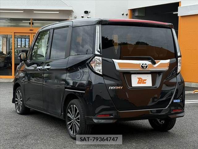 Toyota ROOMY 2021-10 8881896-12
