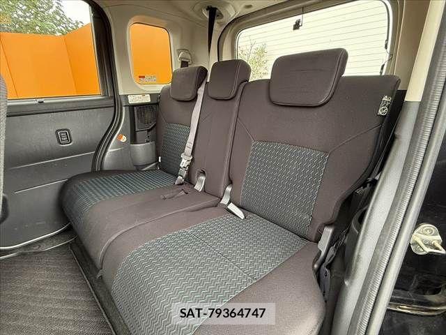 Toyota ROOMY 2021-10 8881896-17