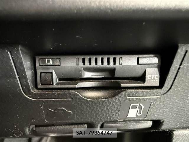 Toyota ROOMY 2021-10 8881896-25