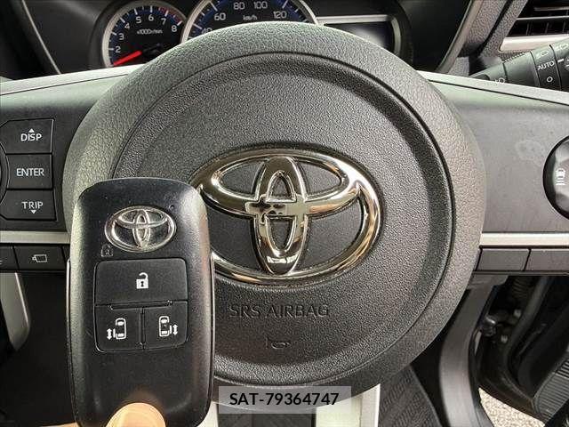 Toyota ROOMY 2021-10 8881896-2