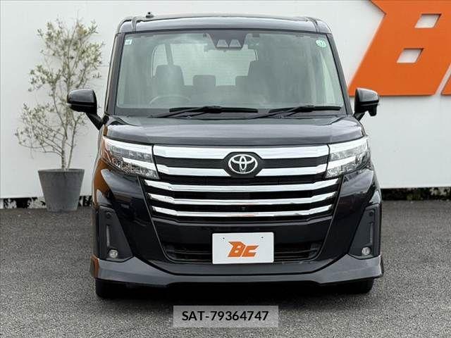 Toyota ROOMY 2021-10 8881896-8