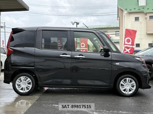 Toyota ROOMY 2024-01 8881899-3