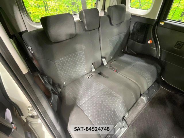 Toyota ROOMY 2023-10 8881892-8