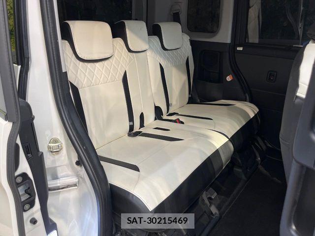 Toyota ROOMY 2022-10 8881886-9