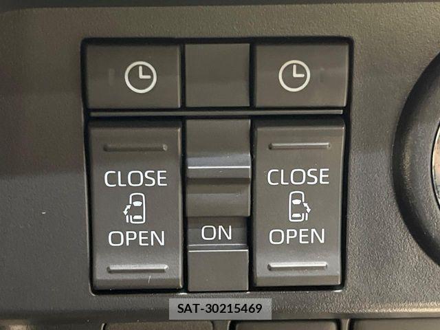 Toyota ROOMY 2022-10 8881886-4