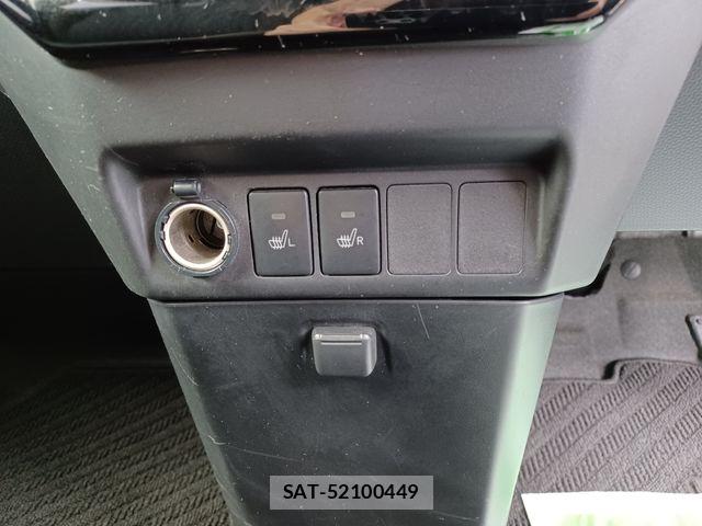 Toyota ROOMY 2021-06 8881889-25