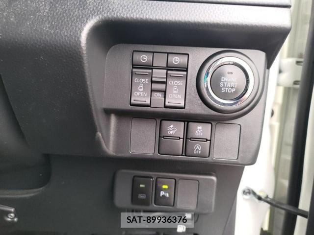 Toyota ROOMY 2024-06 8881883-19