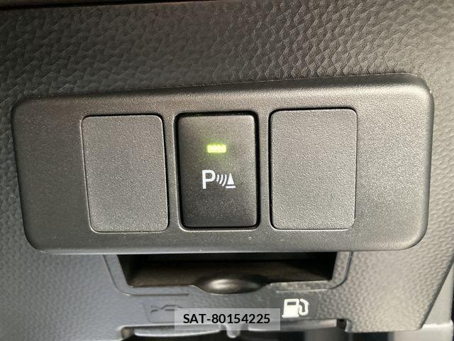 Toyota ROOMY 2022-04 8881903-23