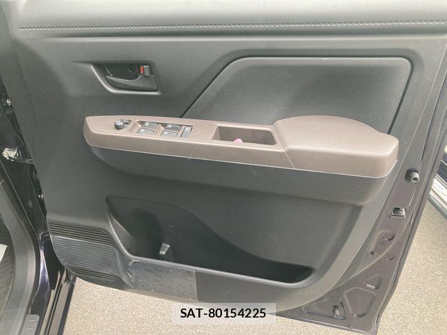 Toyota ROOMY 2022-04 8881903-25