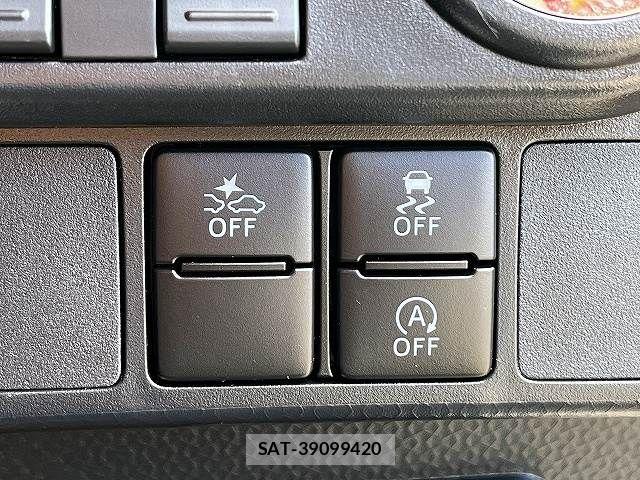 Toyota ROOMY 2021-10 8884263-24