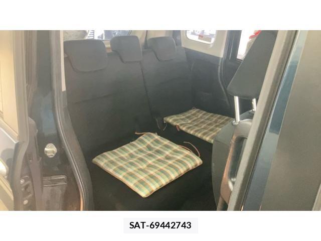 Toyota ROOMY 2018-03 8884270-12