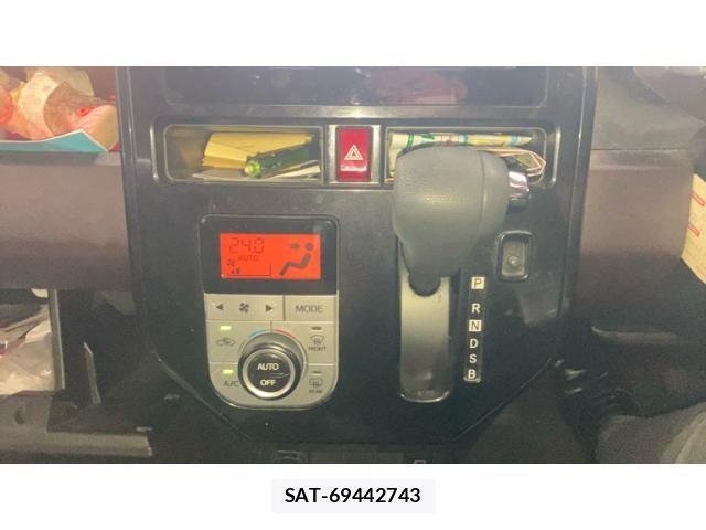 Toyota ROOMY 2018-03 8884270-22