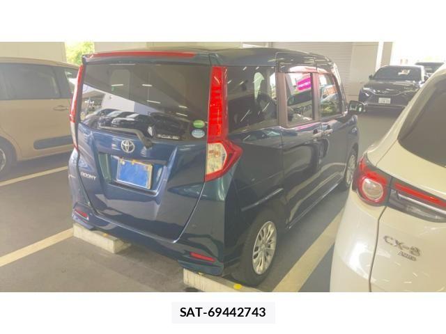 Toyota ROOMY 2018-03 8884270-3