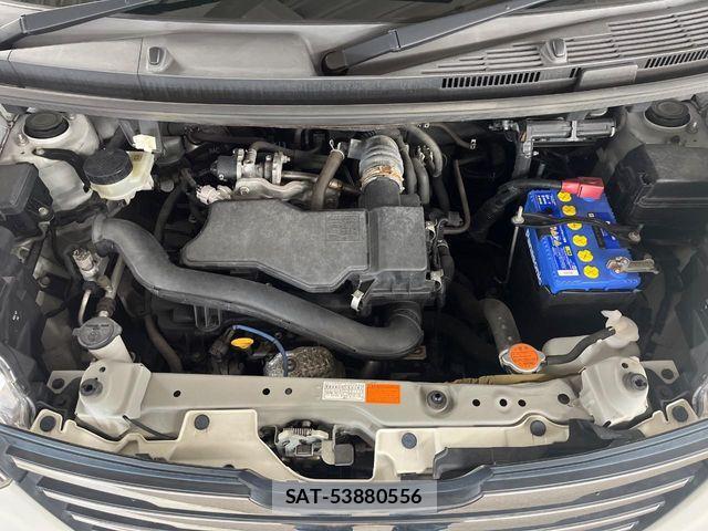 Toyota ROOMY 2017-05 8884268-15
