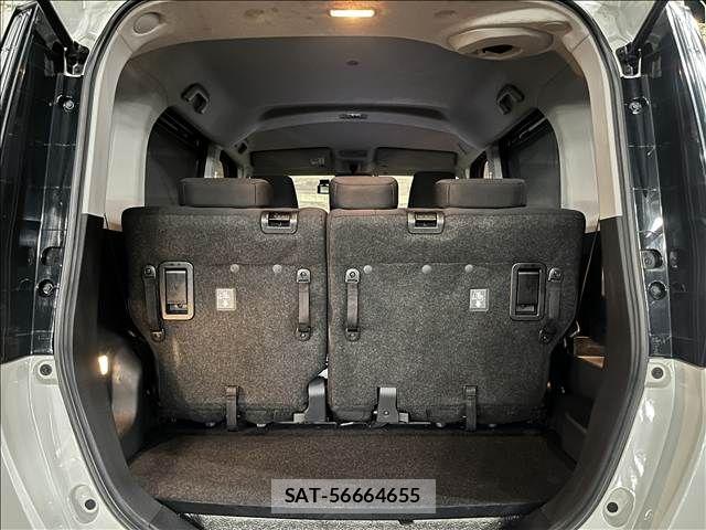 Toyota ROOMY 2022-11 8884262-28