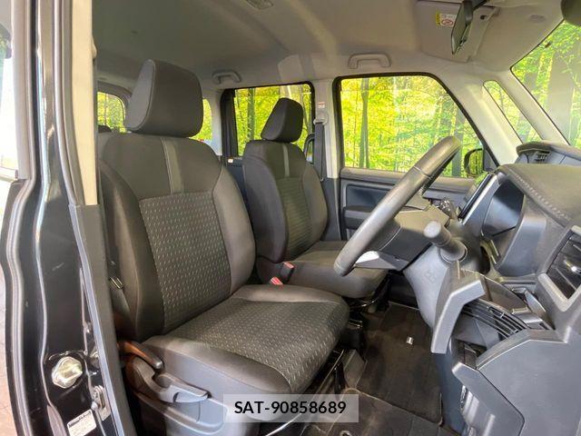 Toyota ROOMY 2021-12 8884264-7