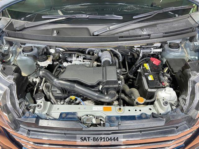 Toyota ROOMY 2023-11 8884261-17