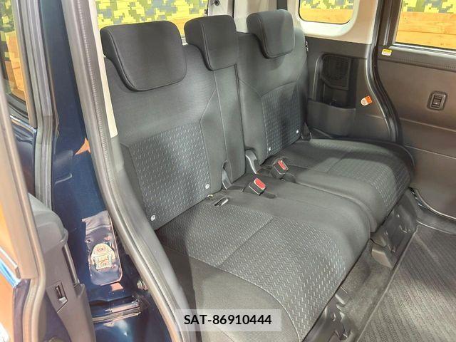 Toyota ROOMY 2023-11 8884261-8
