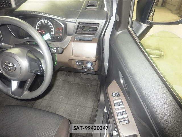 Toyota ROOMY 2021-07 8901858-6