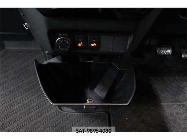 Toyota ROOMY 2021-09 513569-15