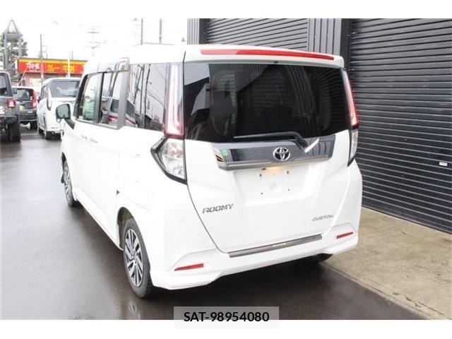 Toyota ROOMY 2021-09 513569-1