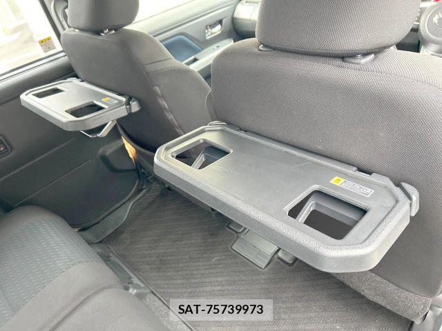 Toyota ROOMY 2021-03 4243343-9