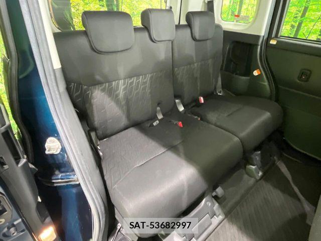 Toyota ROOMY 2017-04 6219103-9